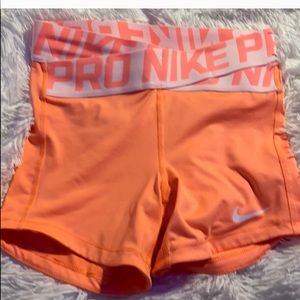 i’m looking for these type of shorts